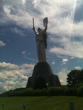 Statue of Mother Russia